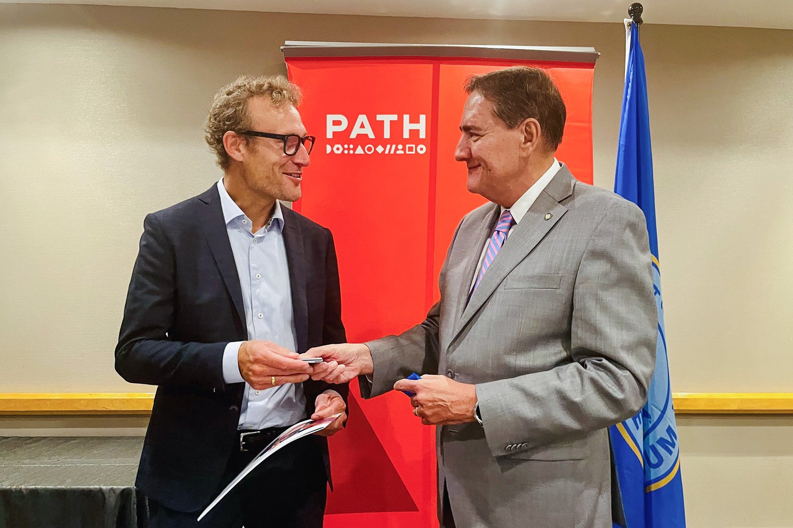 Photo: PATH President and CEO Nikolaj Gilbert (left) and Pan American Health Organization Director Dr. Jarbas Barbosa moments after signing a new partnership agreement to advance health equity in the Americas.