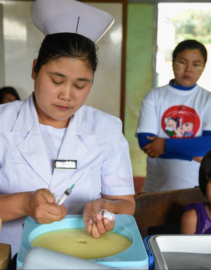 Myanmar Japanese encephalitis vaccination campaign 2017