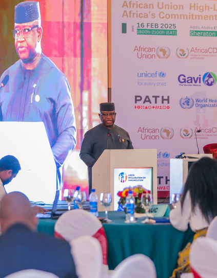 HE Julius Maada Bio, President of Sierra Leone, delivers his keynote speech at the high-level side session on reaffirming Africa’s commitment to immunization during the 38th African Union Summit in Addis Ababa, Ethiopia. Photo: UNICEF.